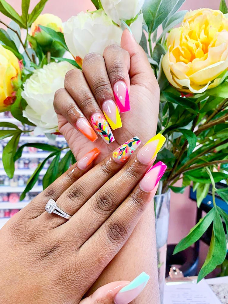 Schibolo Nails N Spa nail photo 7